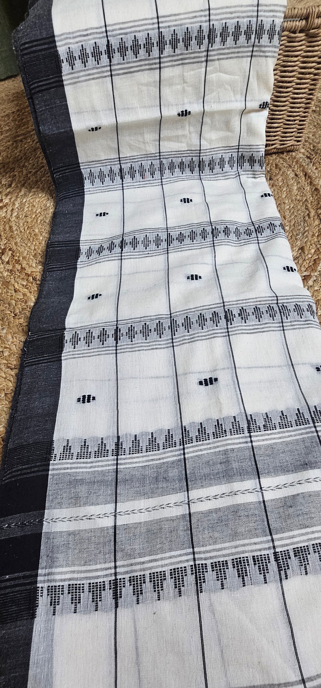SOOTHIKA - Begumpuri Handloom Cotton
