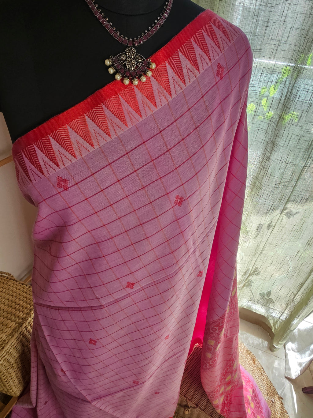 GULABI REET - Handloom Jamdani Khadi  Cotton
