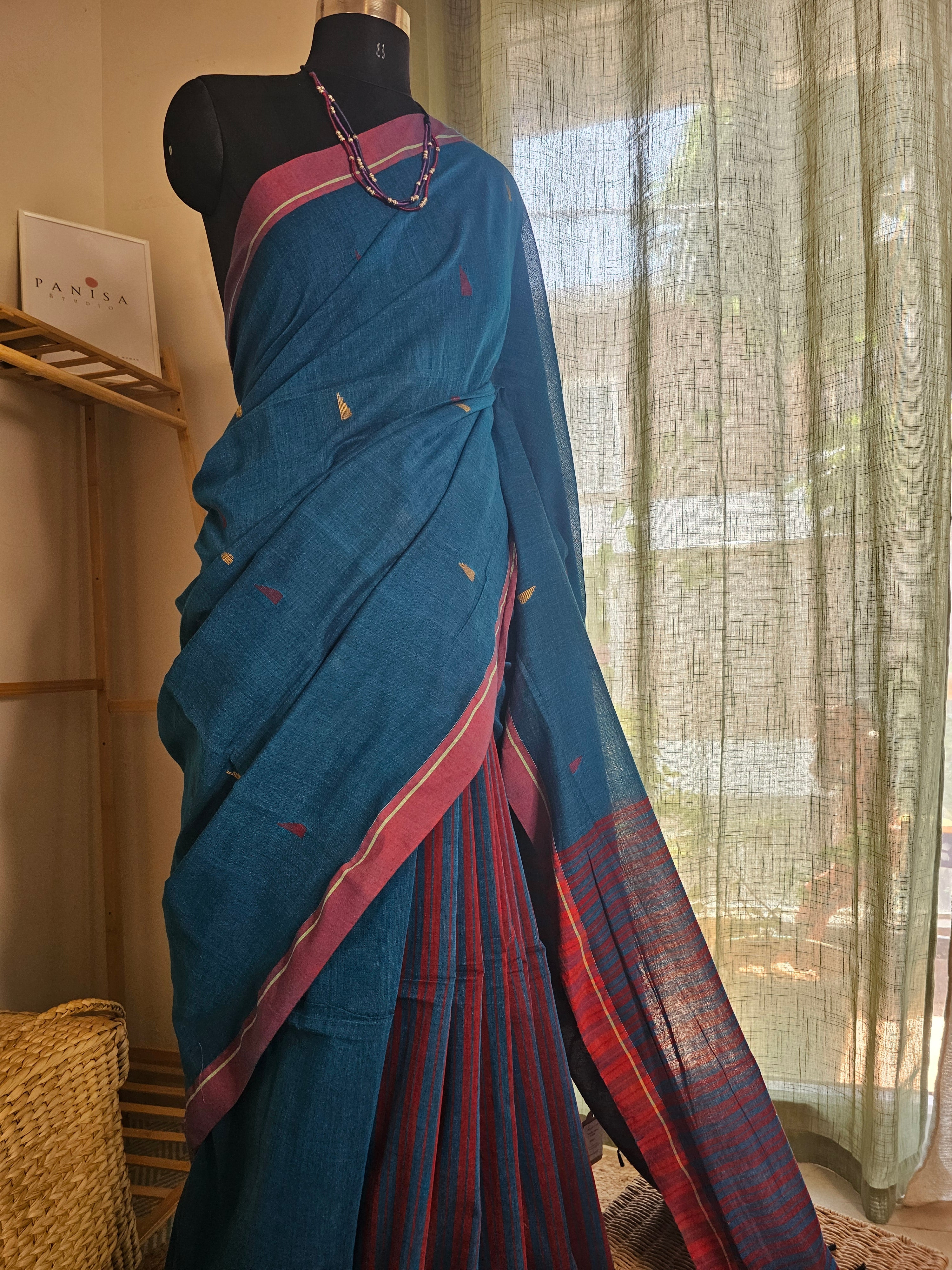 NEELIKA VAARNA - Timeless Begumpuri handloom woven Saree