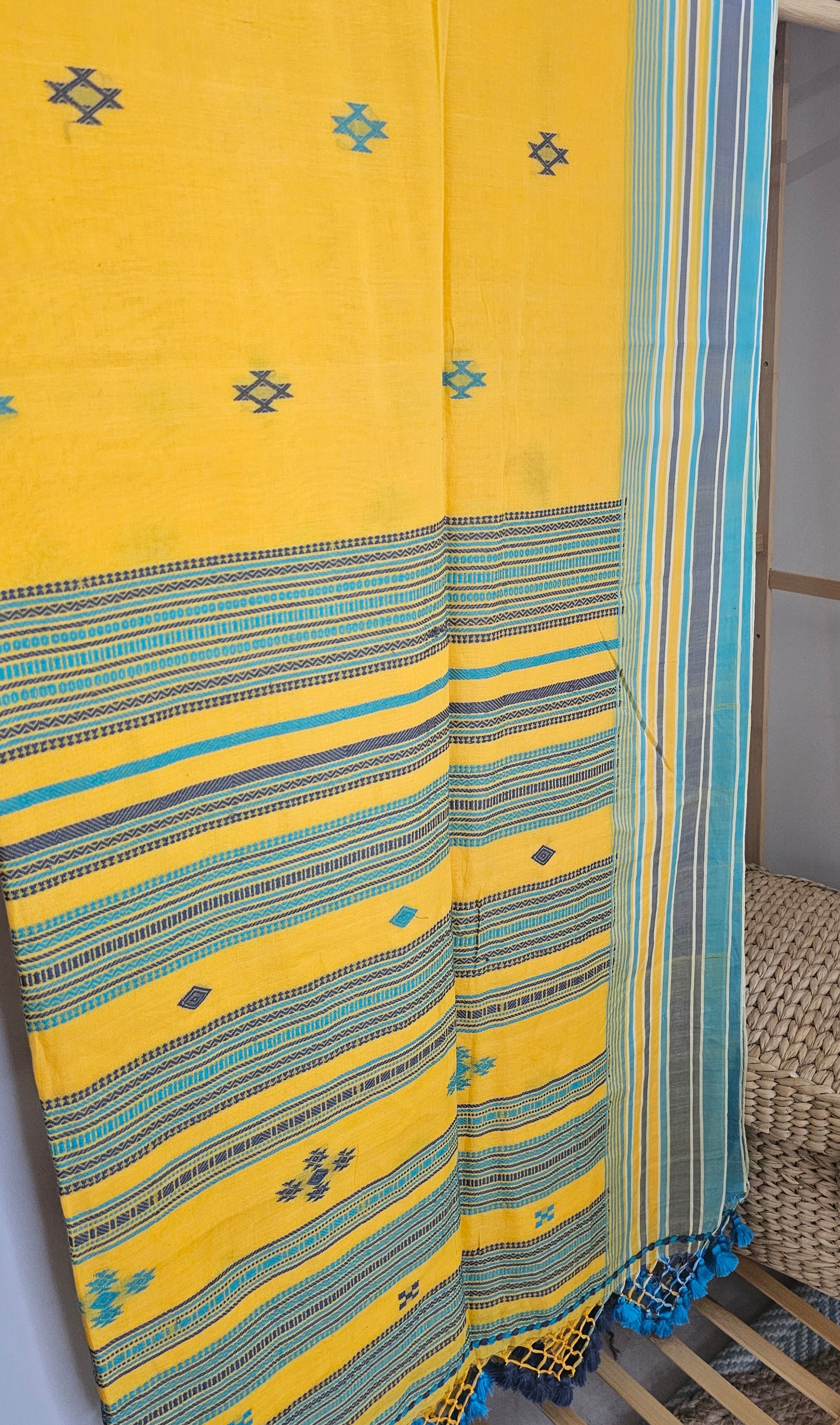 KANAK TAARA - Bhujodi Style Bengal Handloom