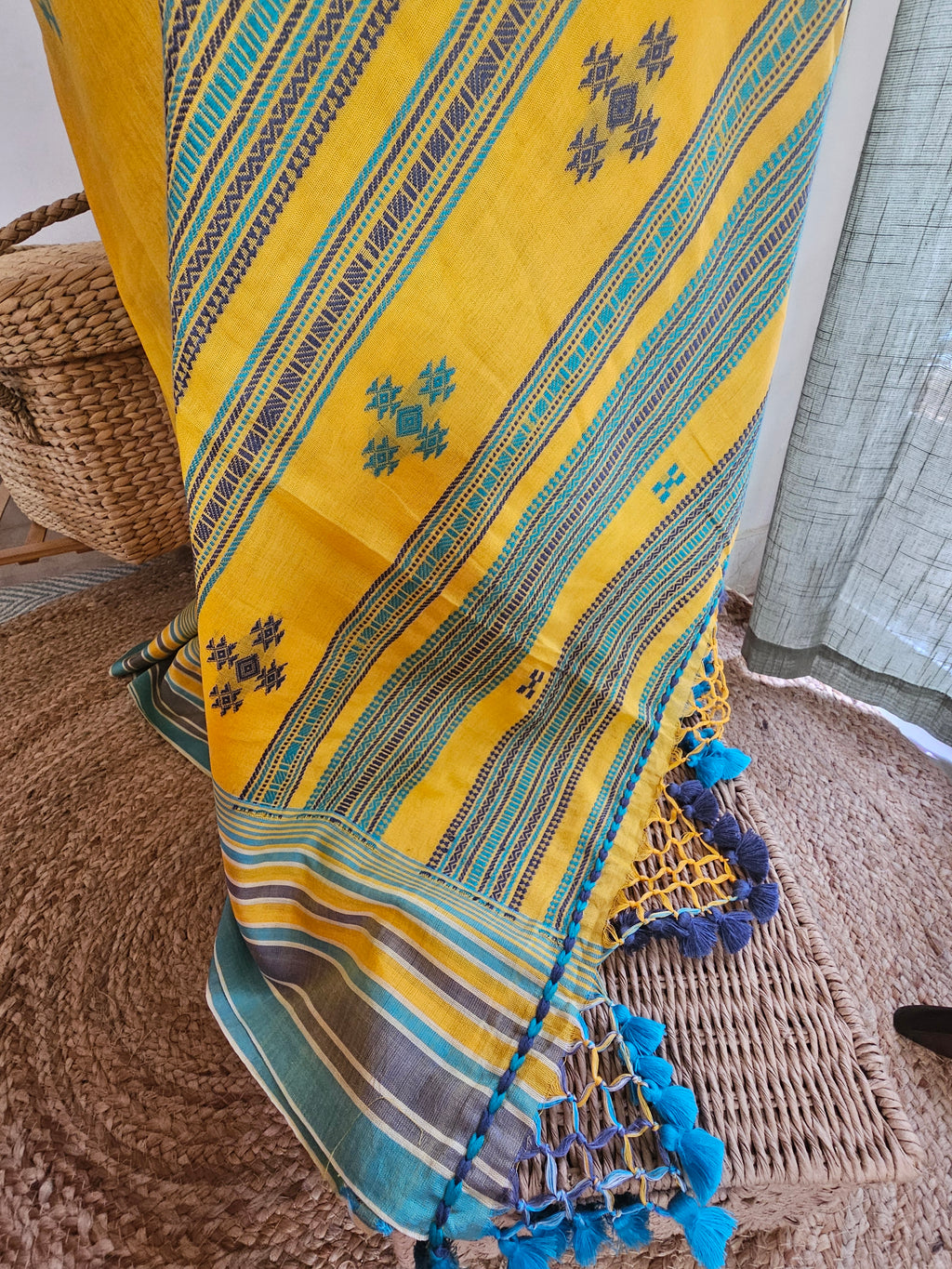 KANAK TAARA - Bhujodi Style Bengal Handloom