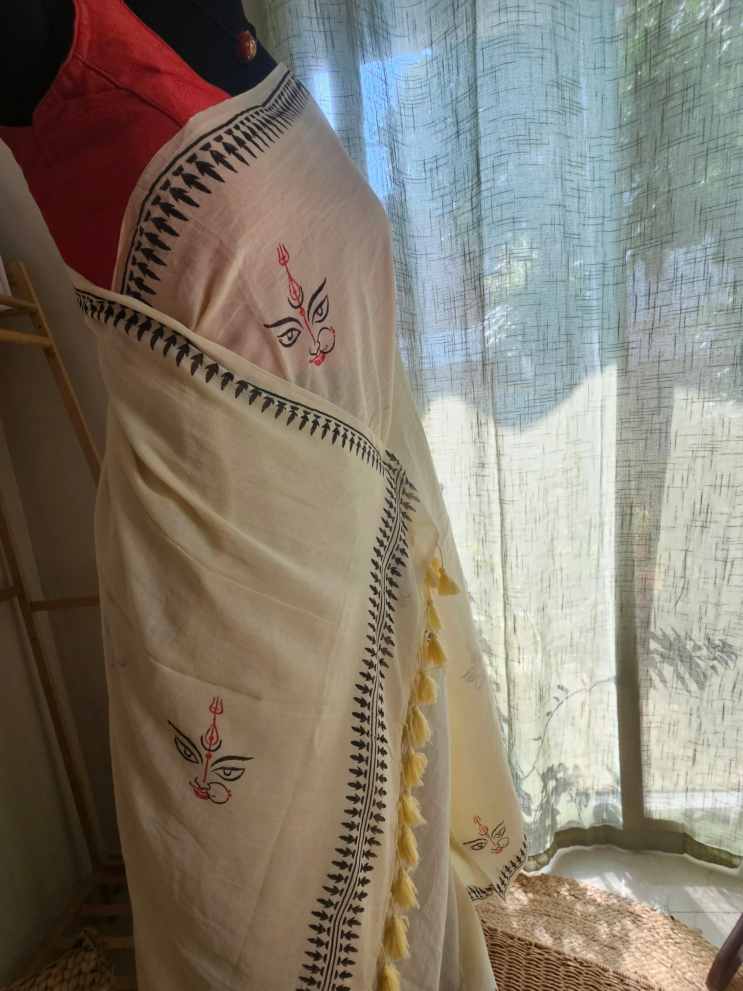 DEVI REKHA - Pure Handwoven Mulmul Saree