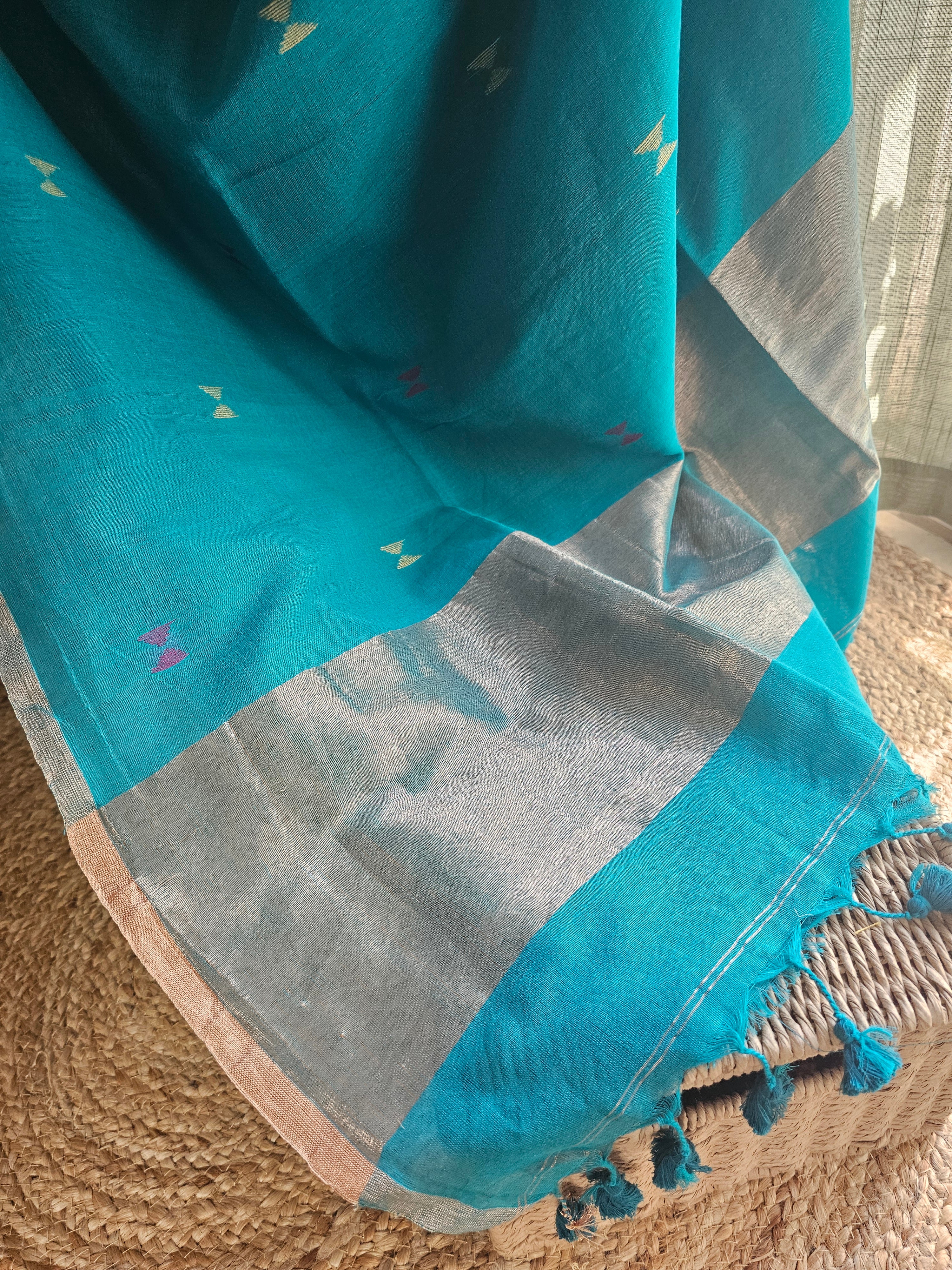 NEEL TAARA  - Woven in soft khadi cotton