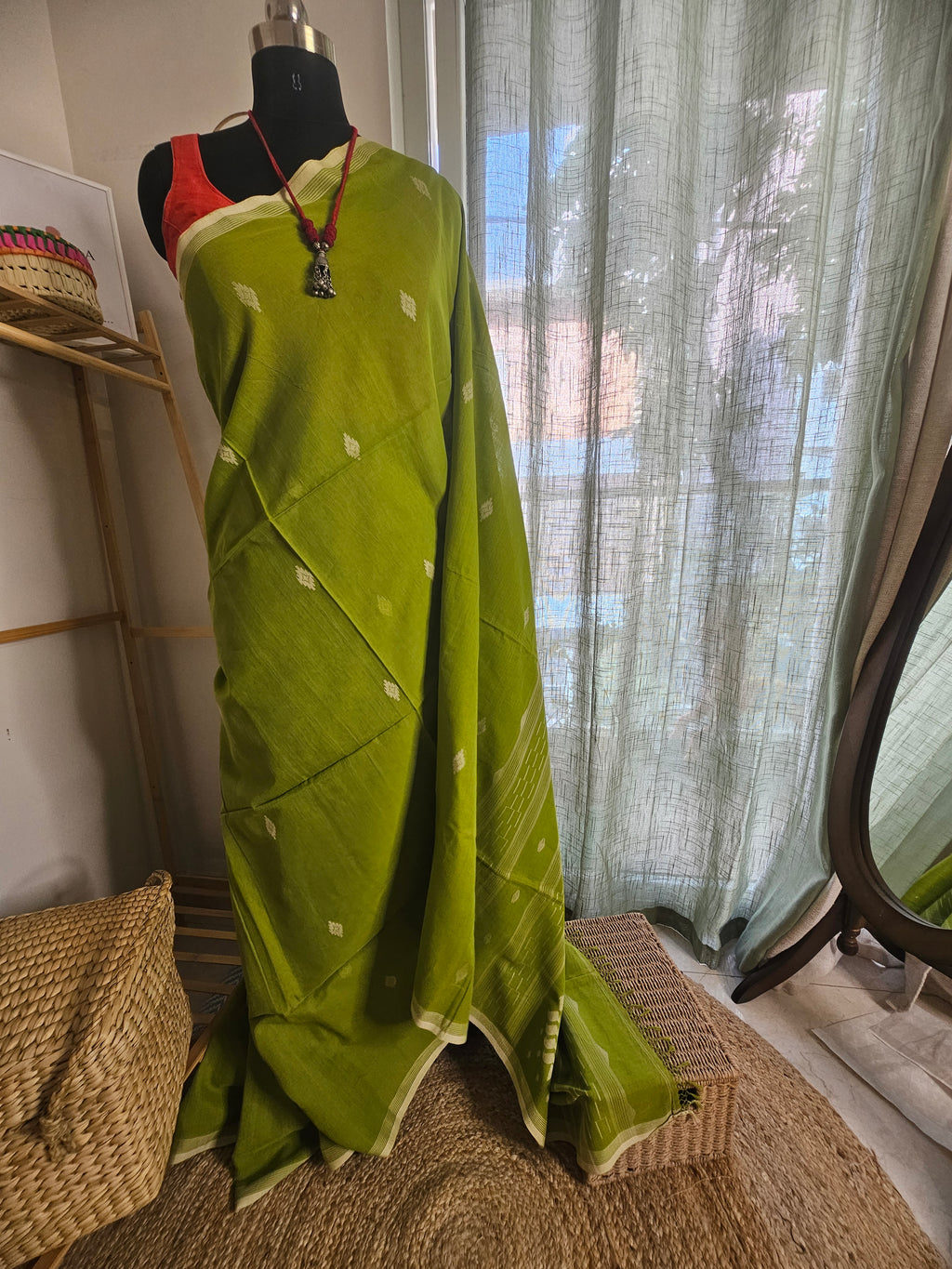 NOIRA JAMDANI – Pistachio Green - Fresh as spring foliage and delicately woven with timeless artistry