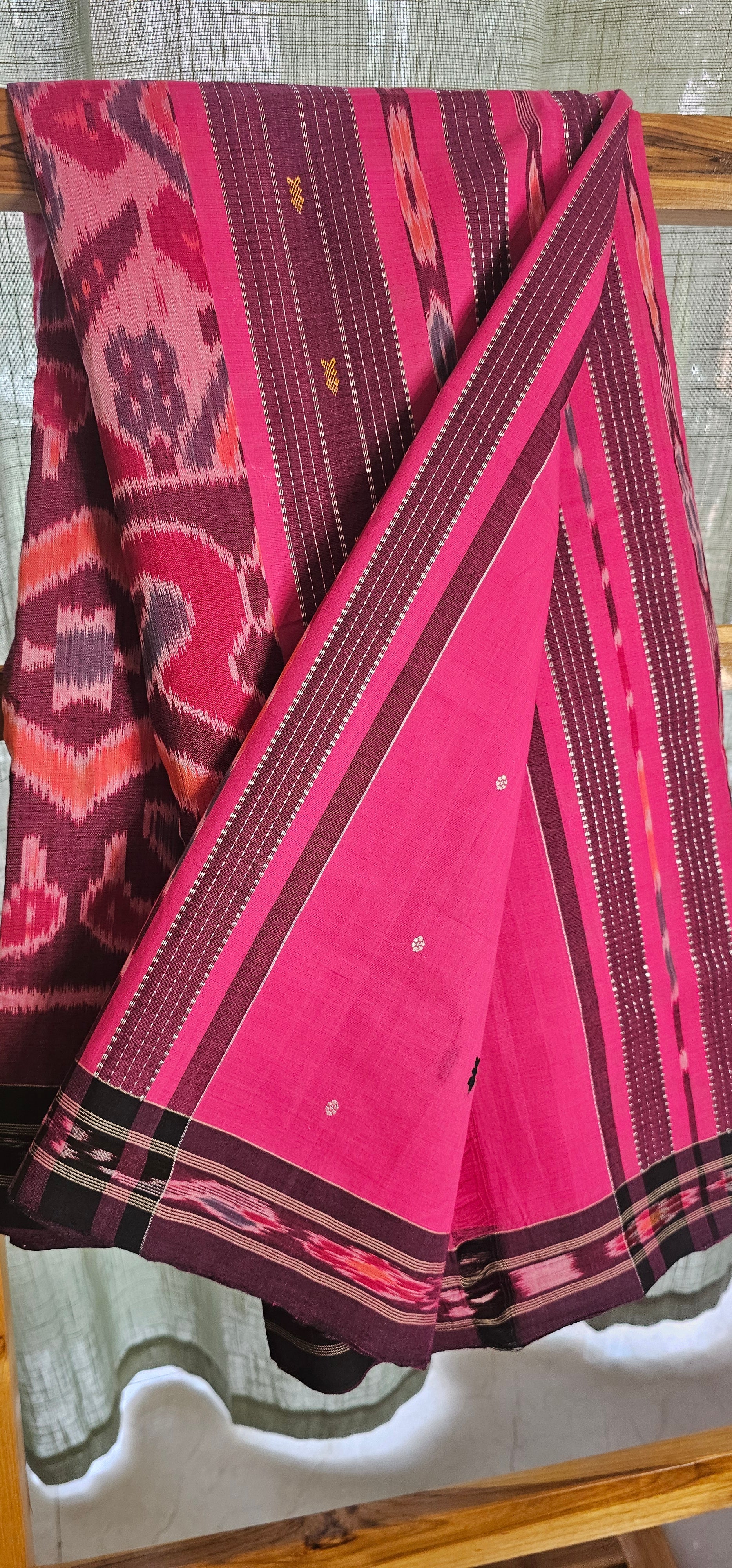 CHADHEI PINKA - Handcrafted Pittala cotton saree from Odisha