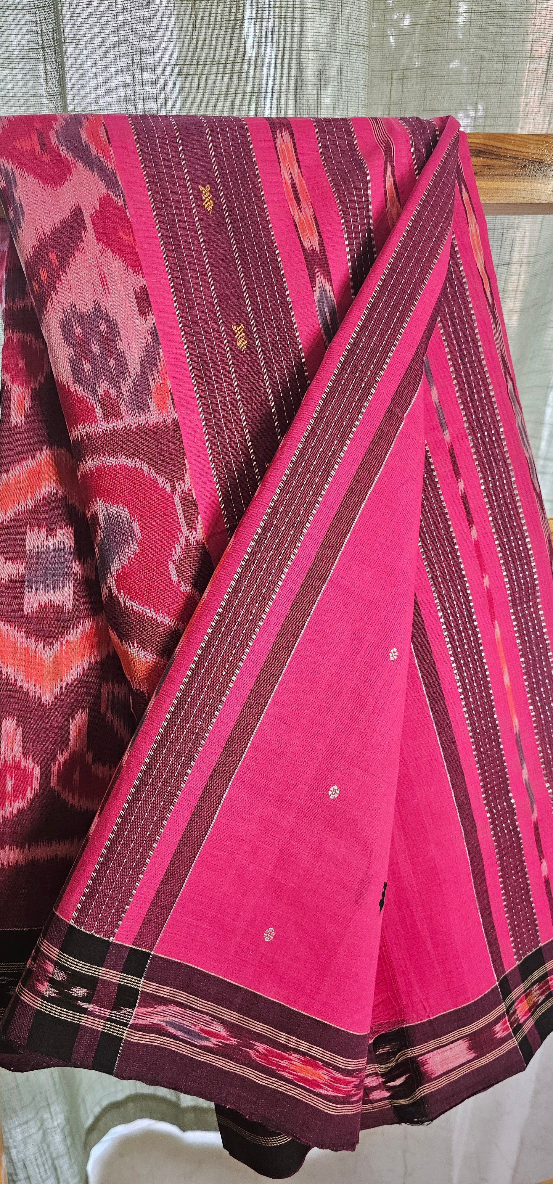 CHADHEI PINKA - Handcrafted Pittala cotton saree from Odisha
