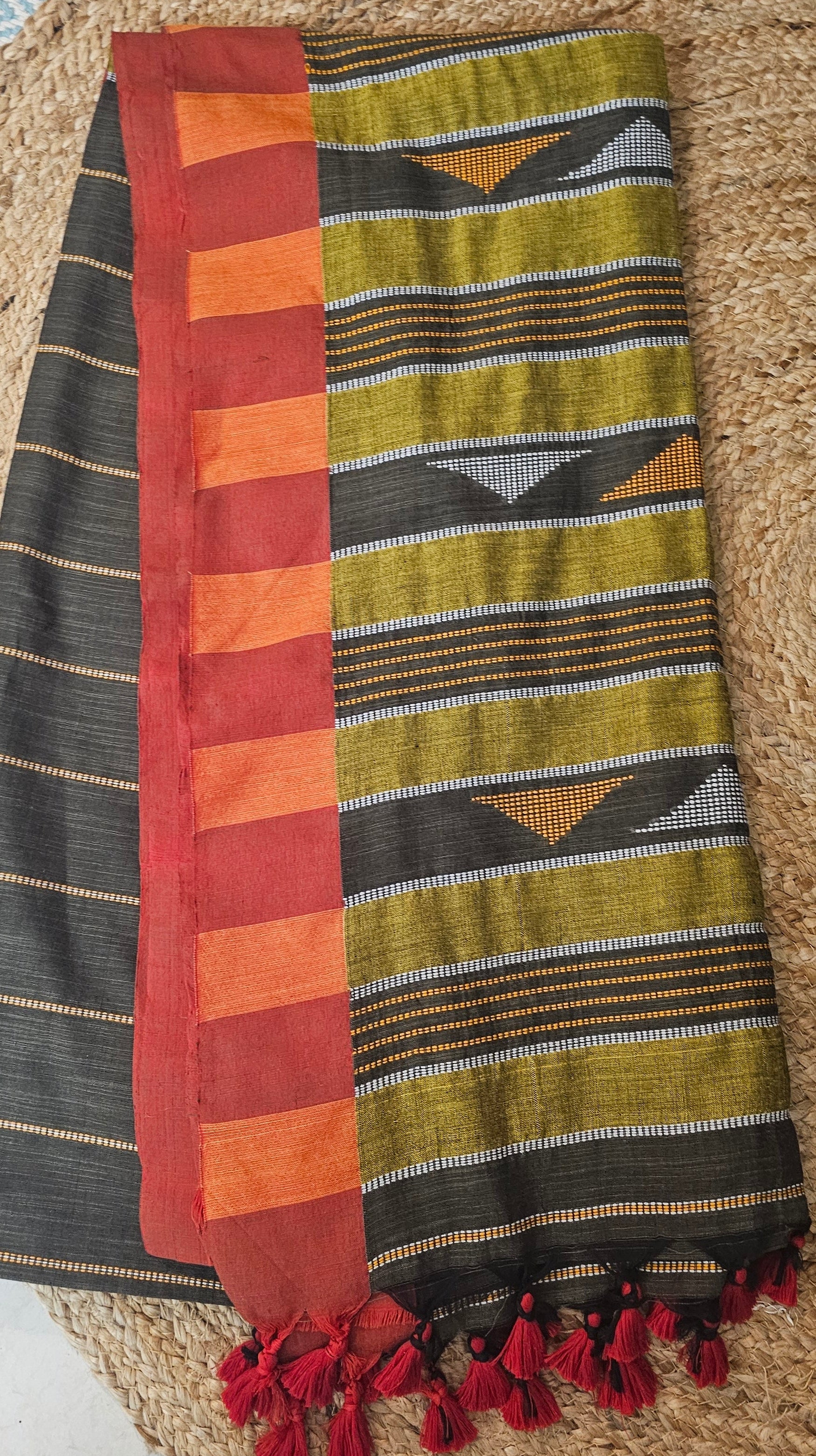 MRITTIKA OLIVE - Contemporary Khadi Silk Handloom Saree