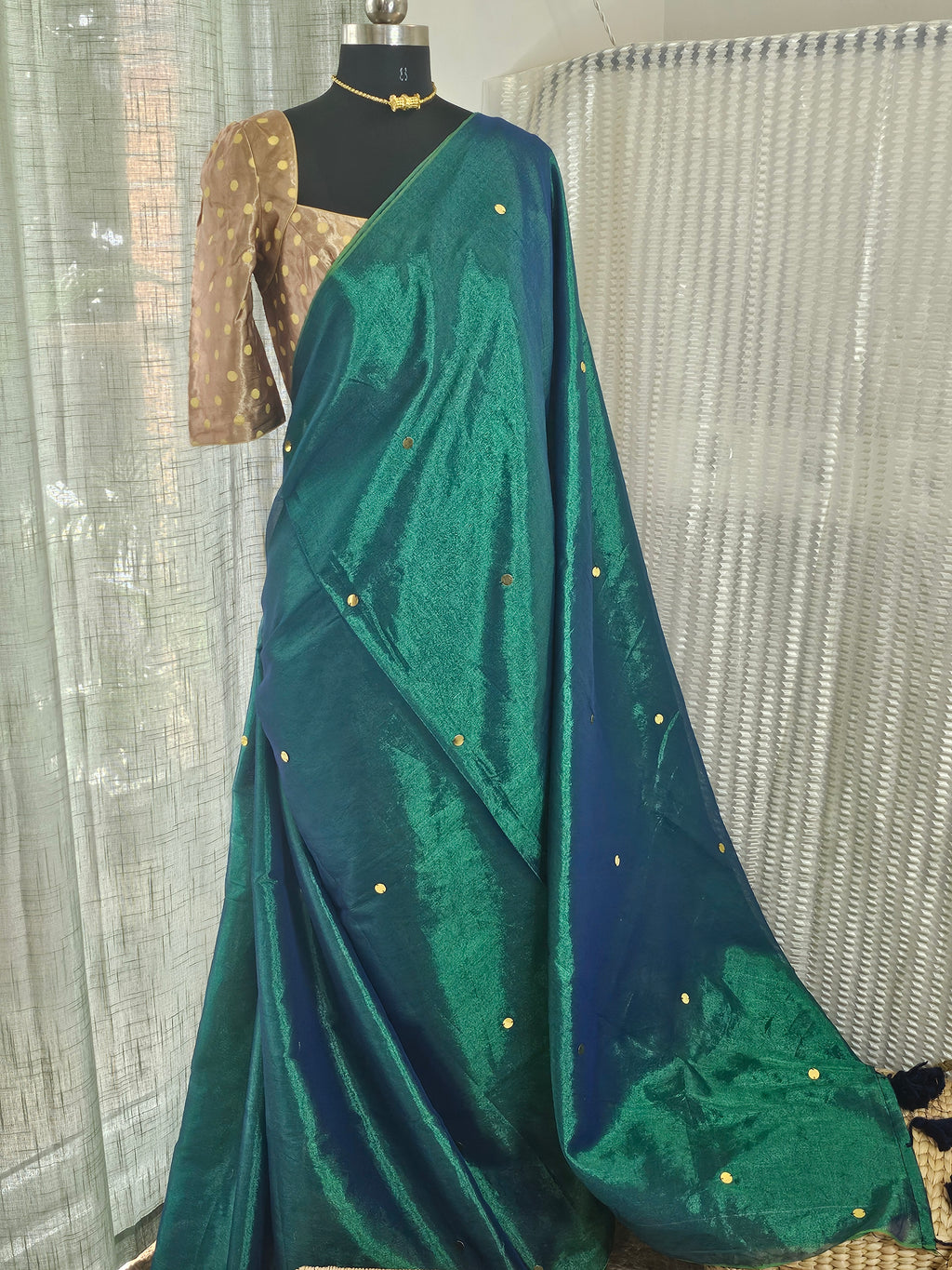 NEELAARIKA | Handloom Khadi Tissue Saree