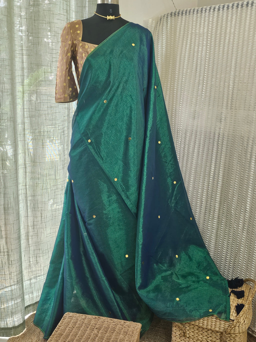 NEELAARIKA | Handloom Khadi Tissue Saree