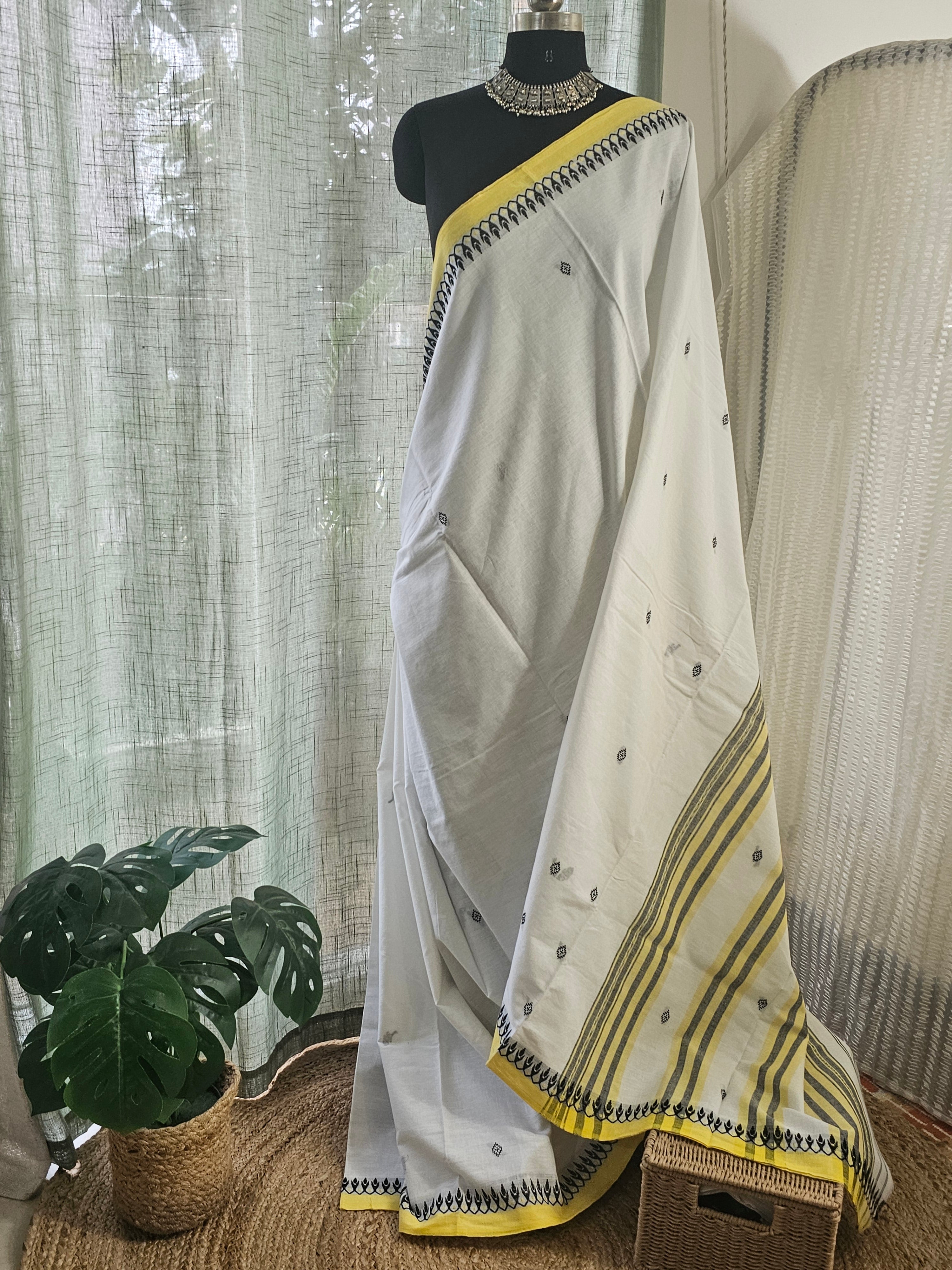 PONNOLI | Dhonekhali Handloom Cotton