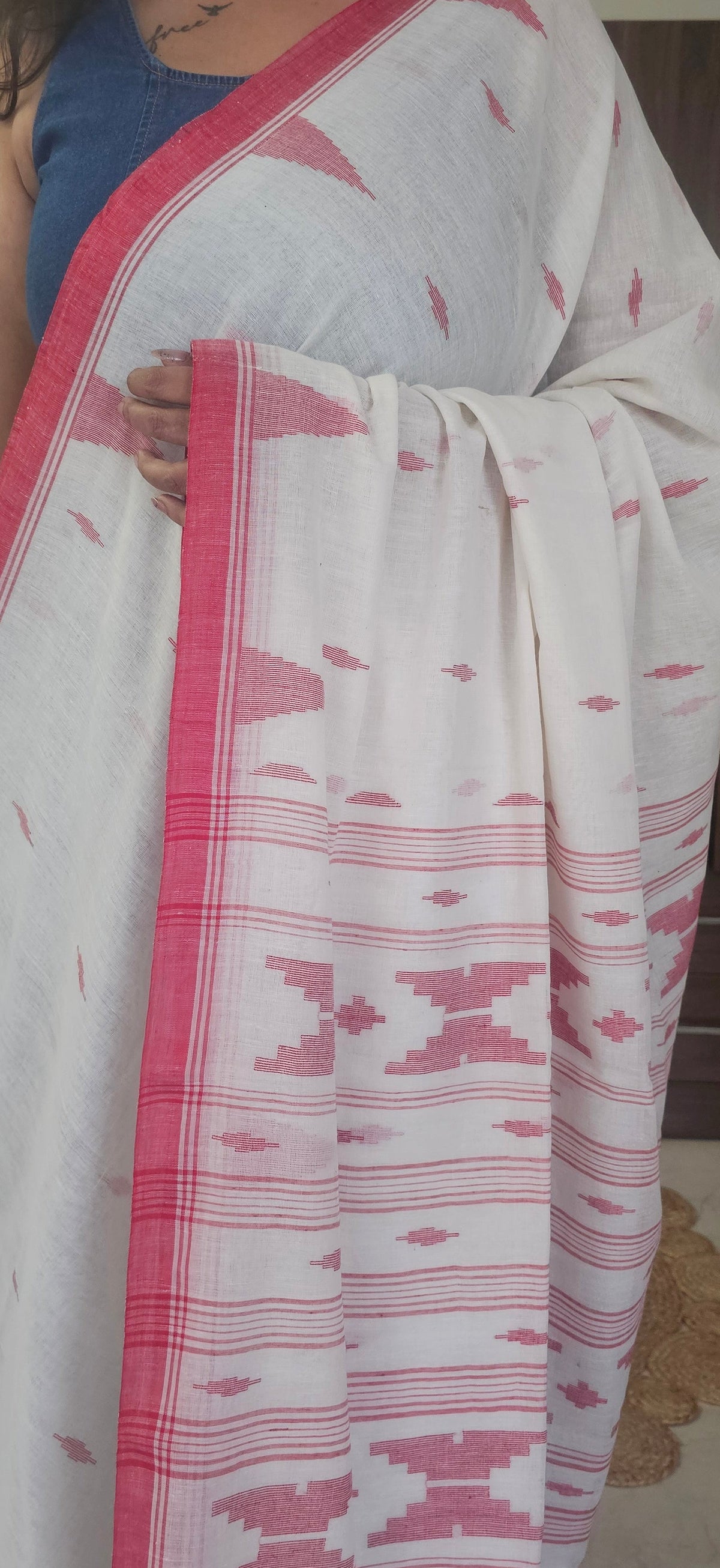 Neerja | Bengal Handloom Needle Jamdani Cotton Saree