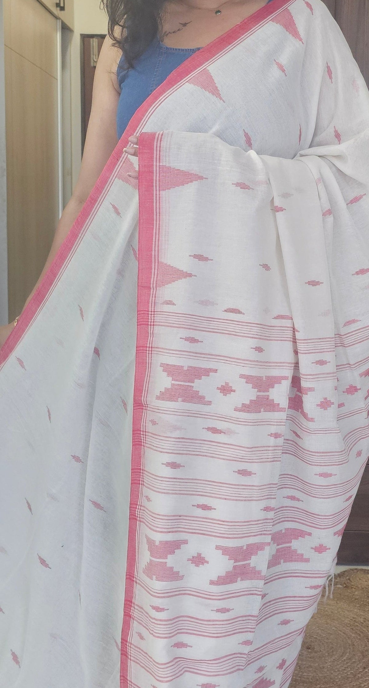 Neerja | Bengal Handloom Needle Jamdani Cotton Saree