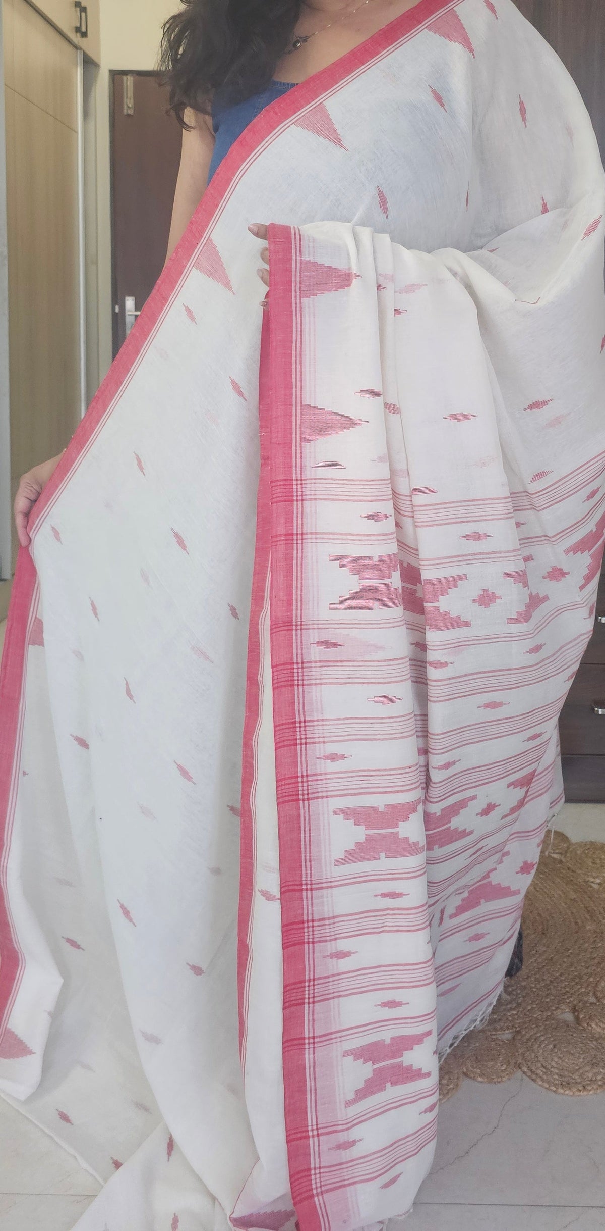 Neerja | Bengal Handloom Needle Jamdani Cotton Saree
