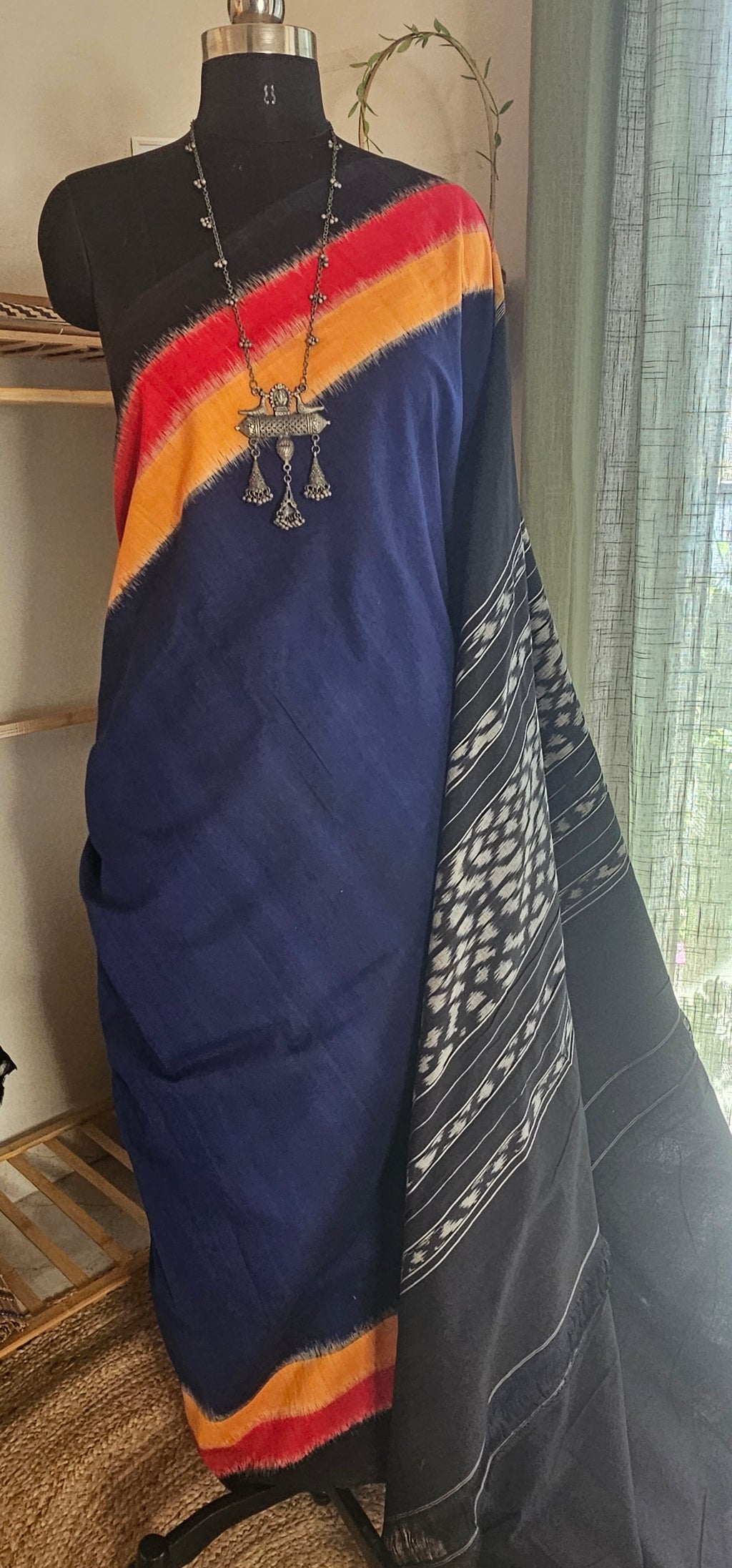 INDRANI | Handwoven Ikkat Weft Cotton Saree