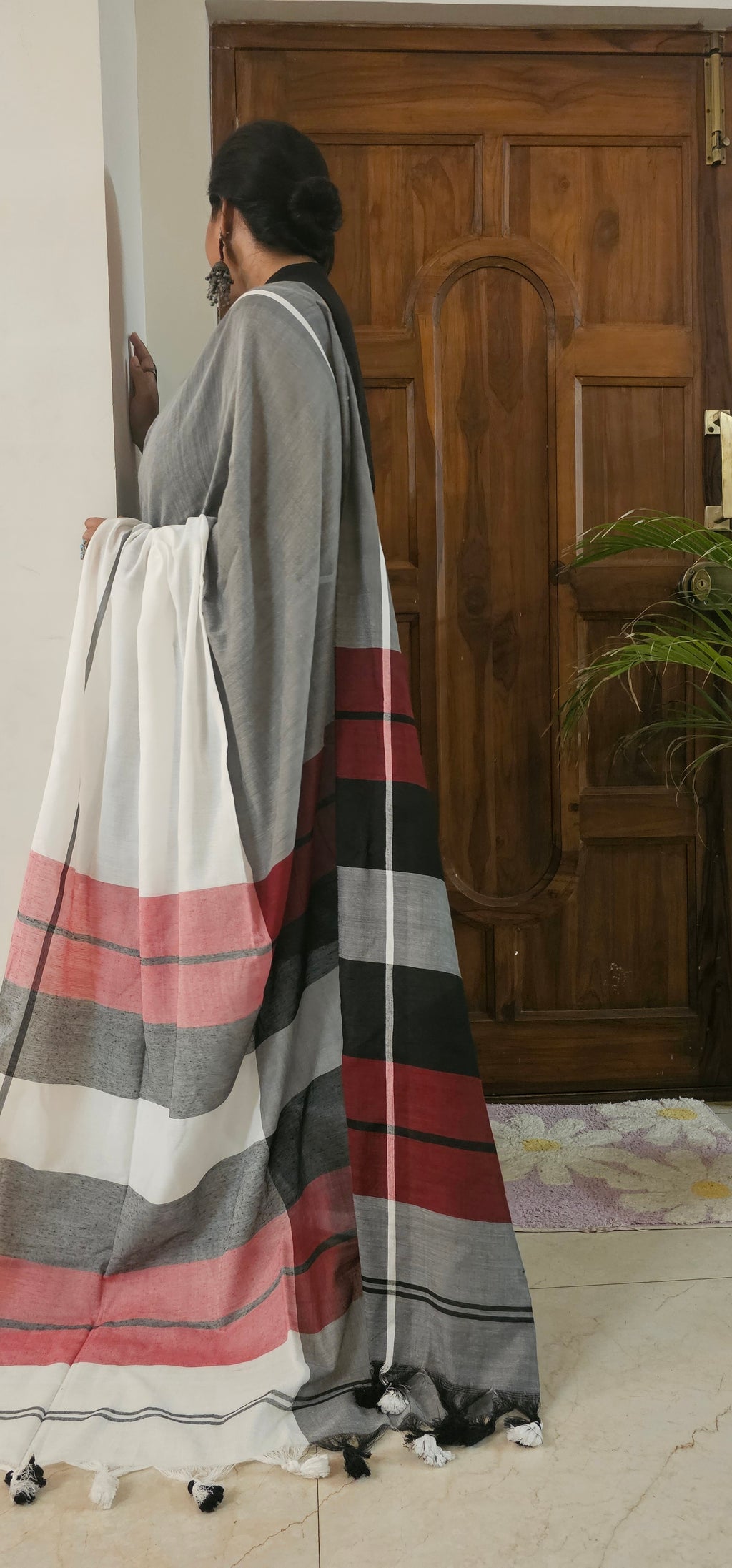 RUTVI - Authentic Bengal Handloom Khadi Cotton Saree
