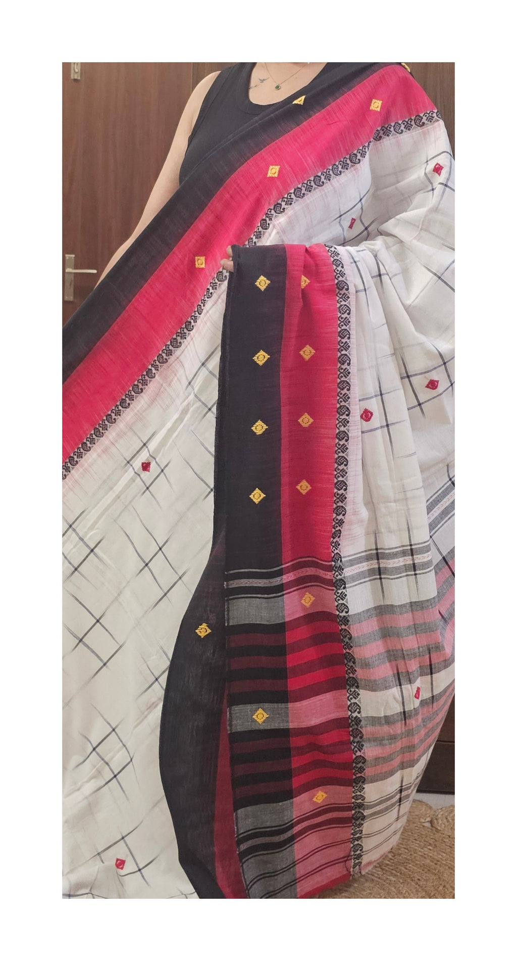 SUNDARI Authentic Bengal Handloom Dhonekhali
