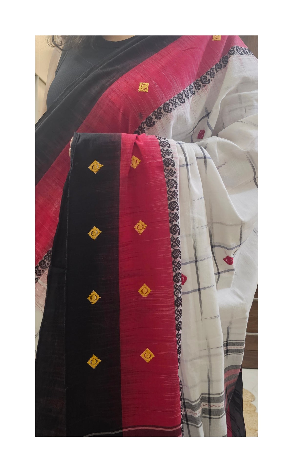 SUNDARI Authentic Bengal Handloom Dhonekhali