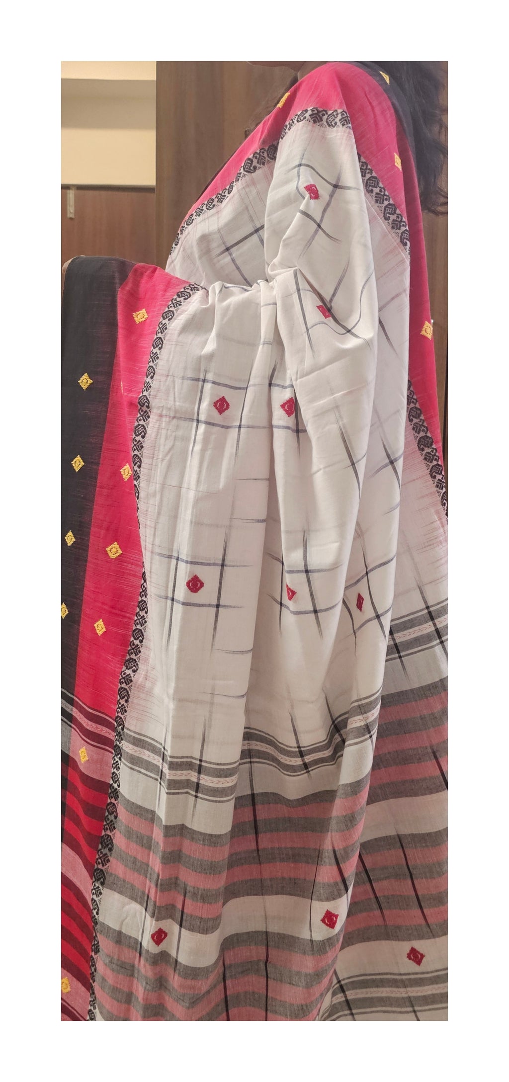 SUNDARI Authentic Bengal Handloom Dhonekhali